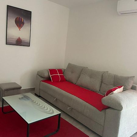 Apartmani Mateja Kaštela Zewnętrze zdjęcie